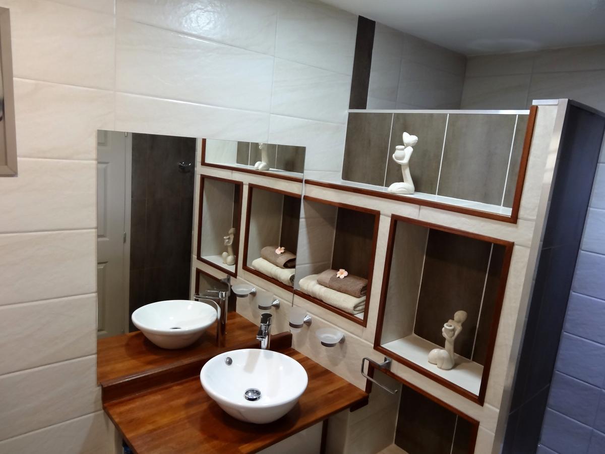 Pension Tiputa Lodge Rangiroa מראה חיצוני תמונה